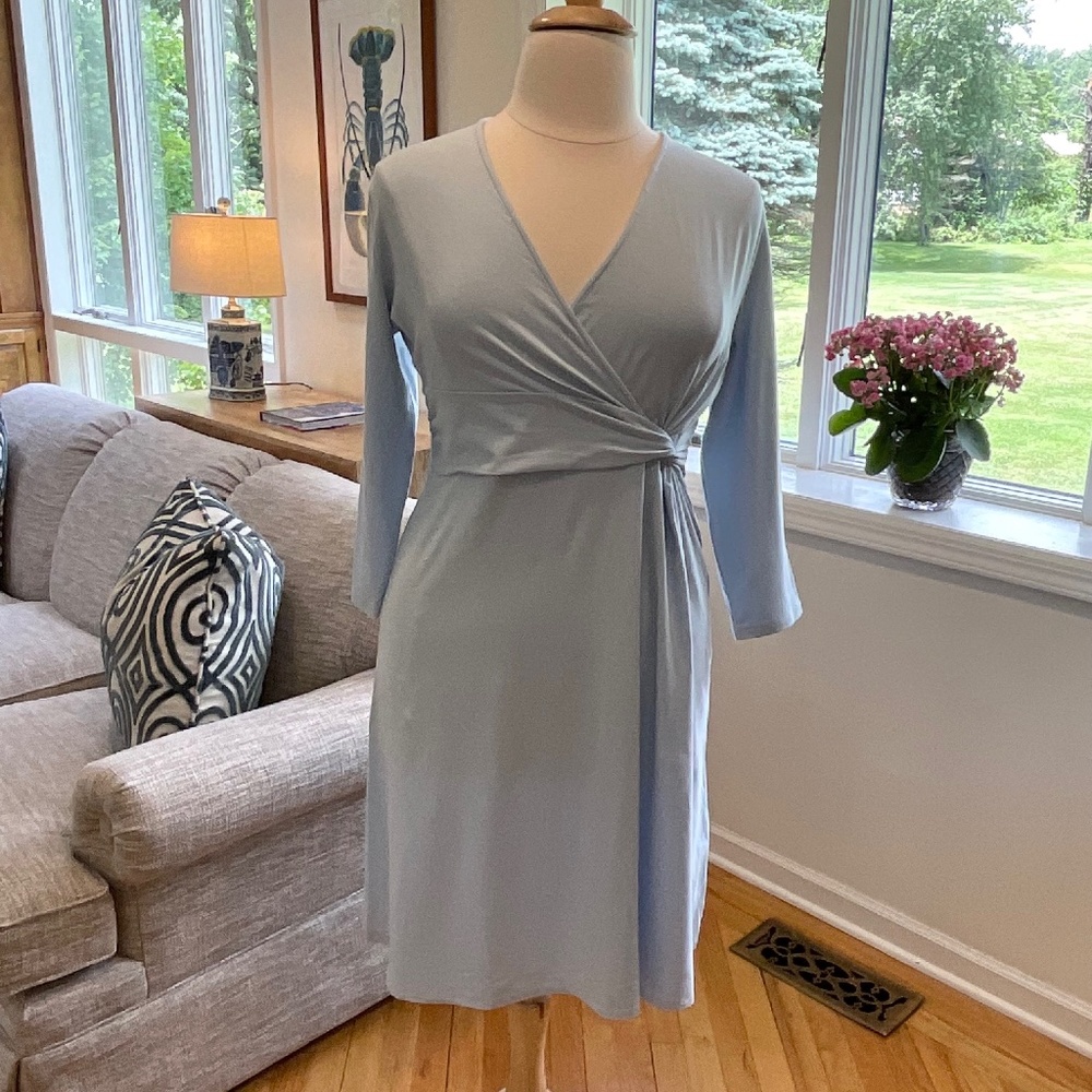 Lands End NWOT Blue Wrap Style 3/4 Sleeve Pale Blue Dress LG
